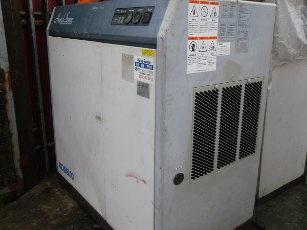 R1I8Po96I-may-nen-khi-truc-vit-kobelco-2