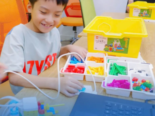 hoc-robotics-theo-phuong-phap-steam